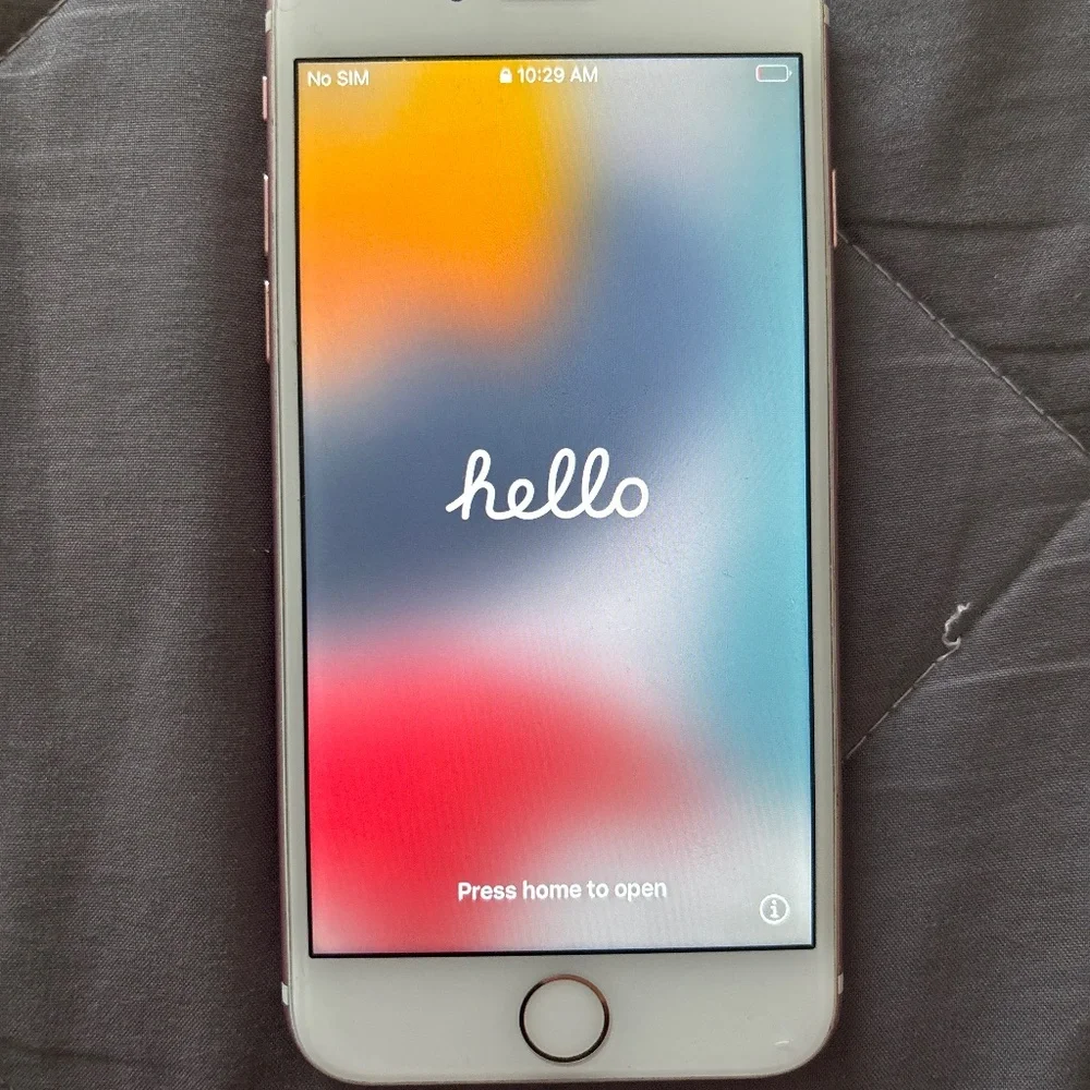 iPhone 7 Rose Gold, want it gone asap